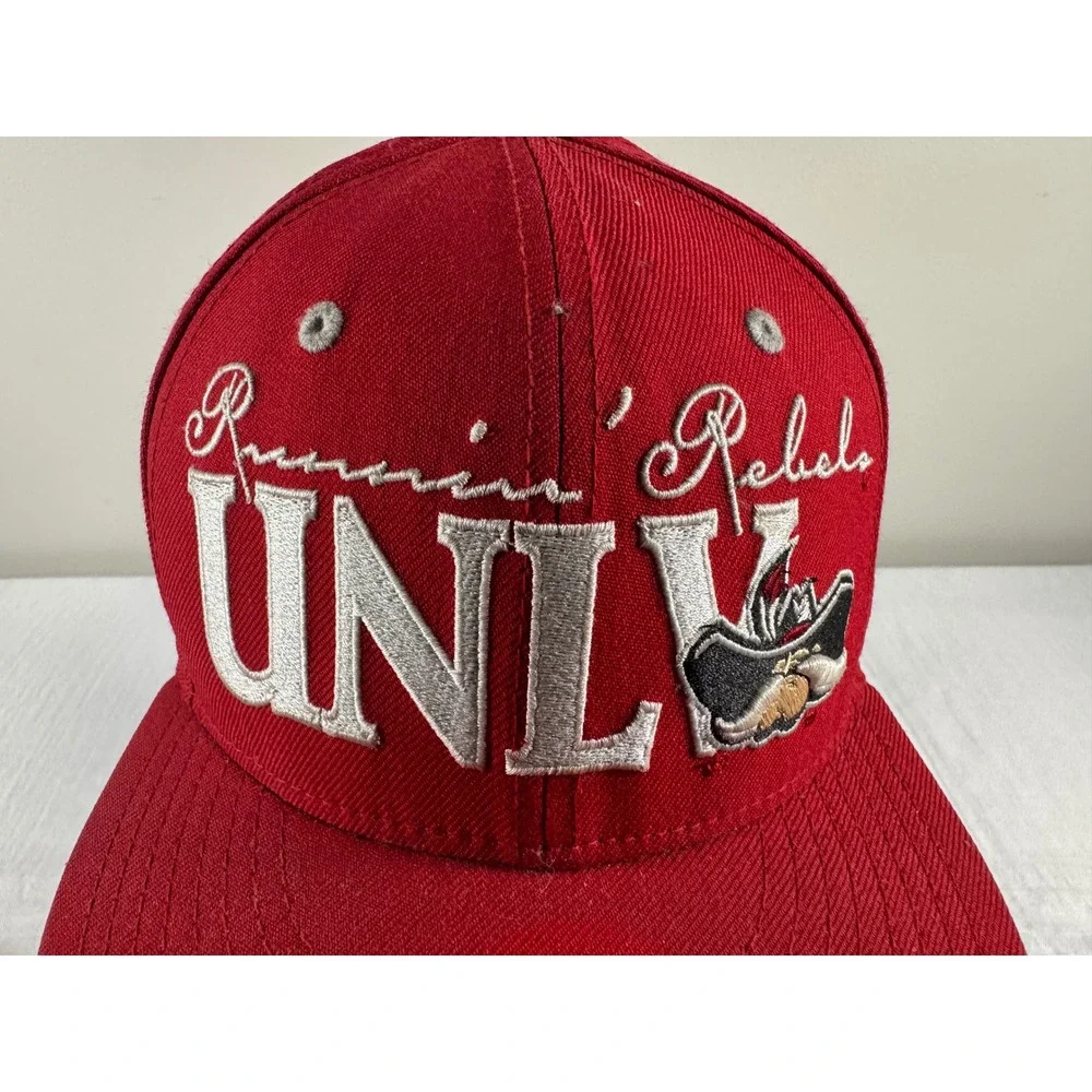 90s Vintage New Era UNLV Runnin Rebels Wool Snapback Hey Reb Mascot Mens NCAA